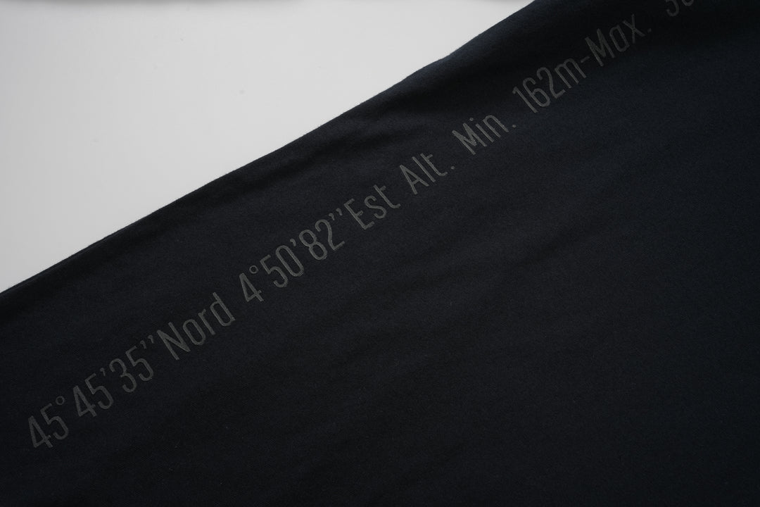 L/S TEE GPS PRINT ANTHRACITE