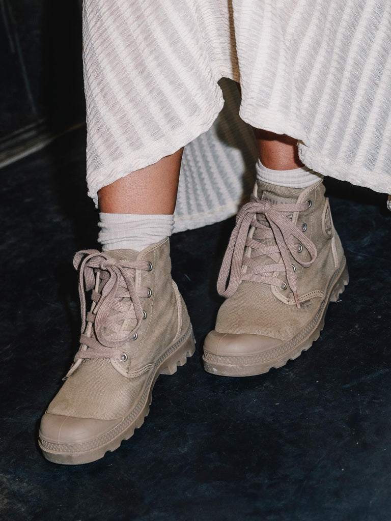 WOMENS PAMPA HI MISS DUNE