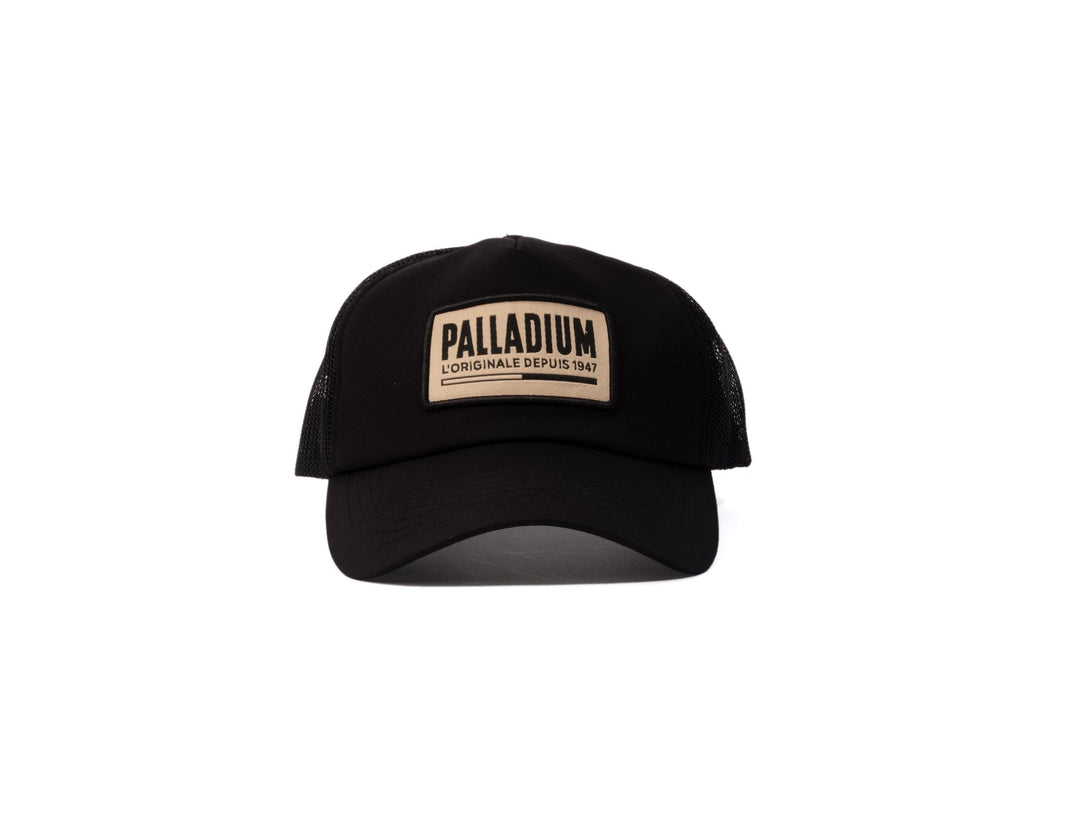 TRUCKER HAT Black/Ref Col 49