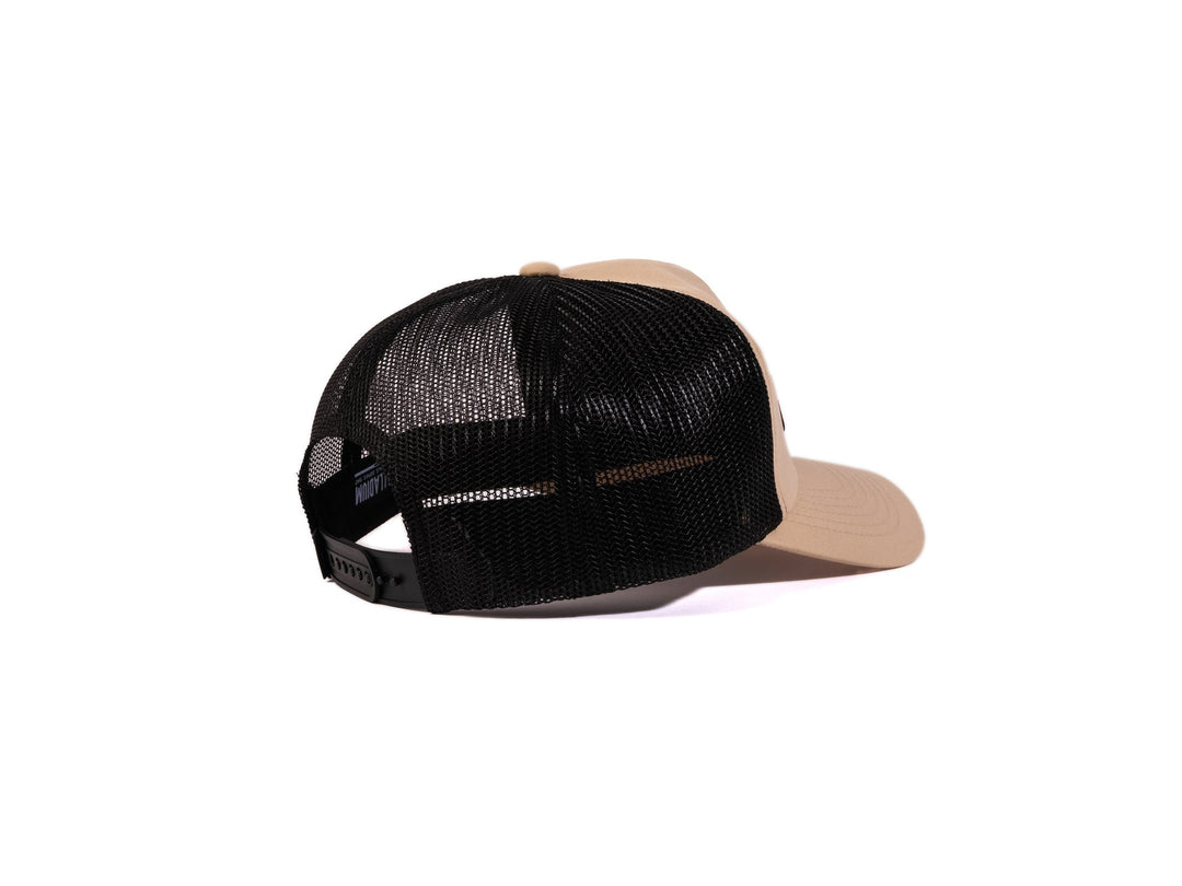 TRUCKER HAT Warm Sand/ Ref Col 6